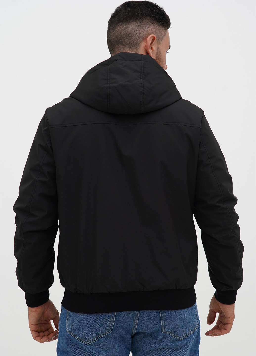 Черная демисезонная куртка Trend Collection