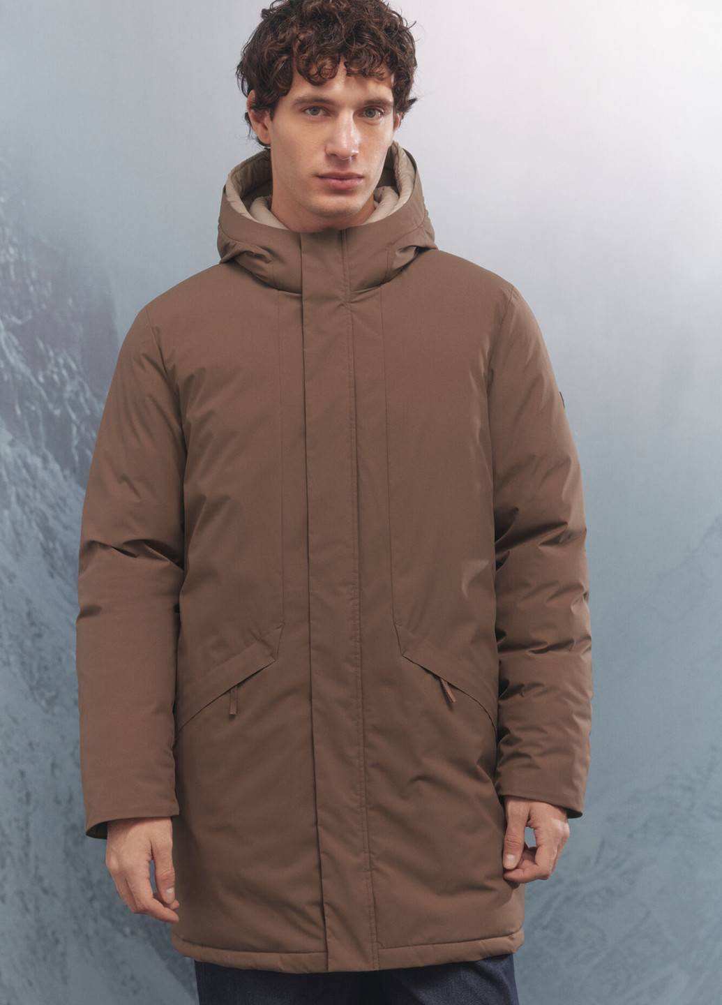 Бежева зимня куртка Springfield