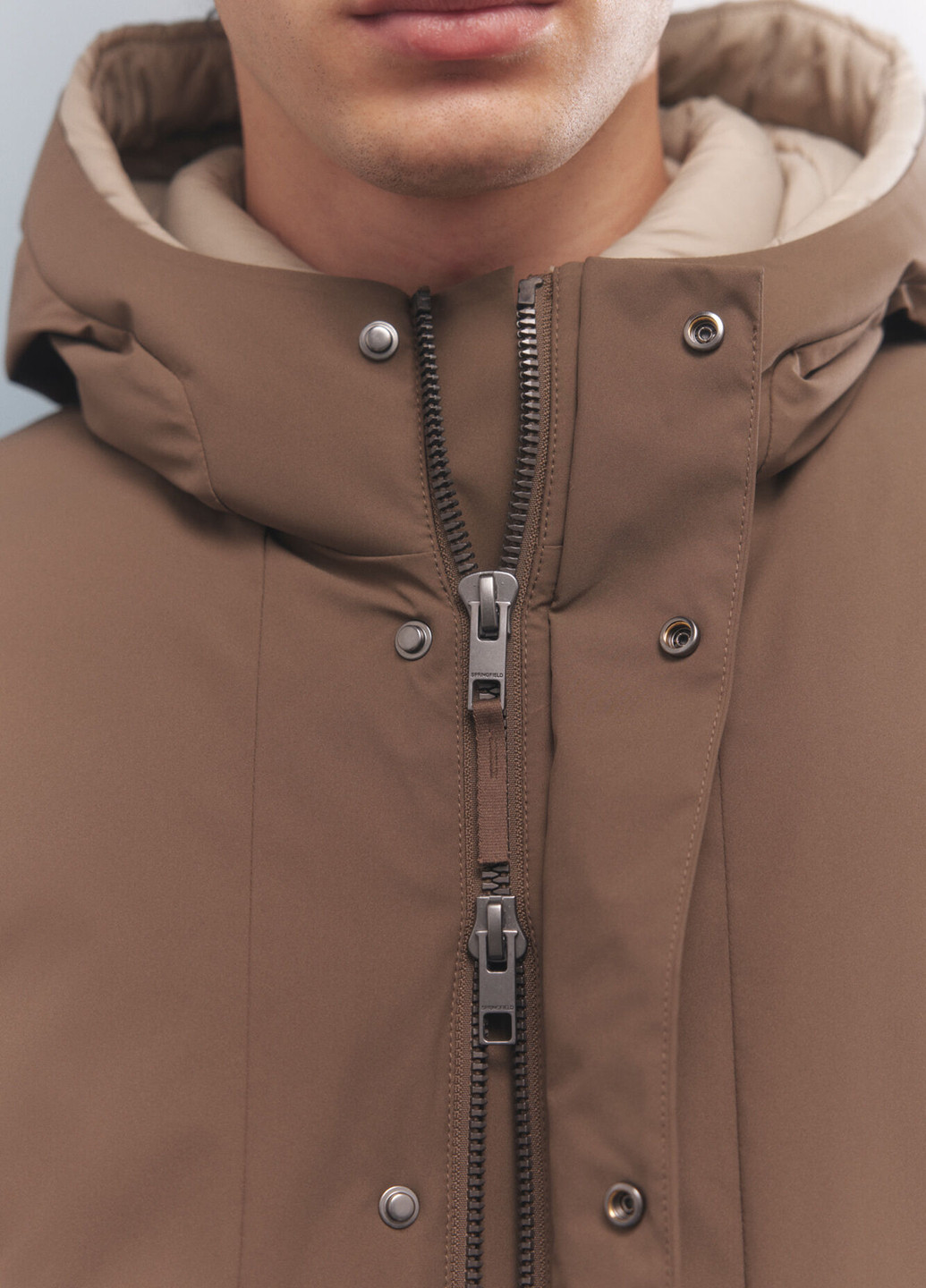 Бежева зимня куртка Springfield