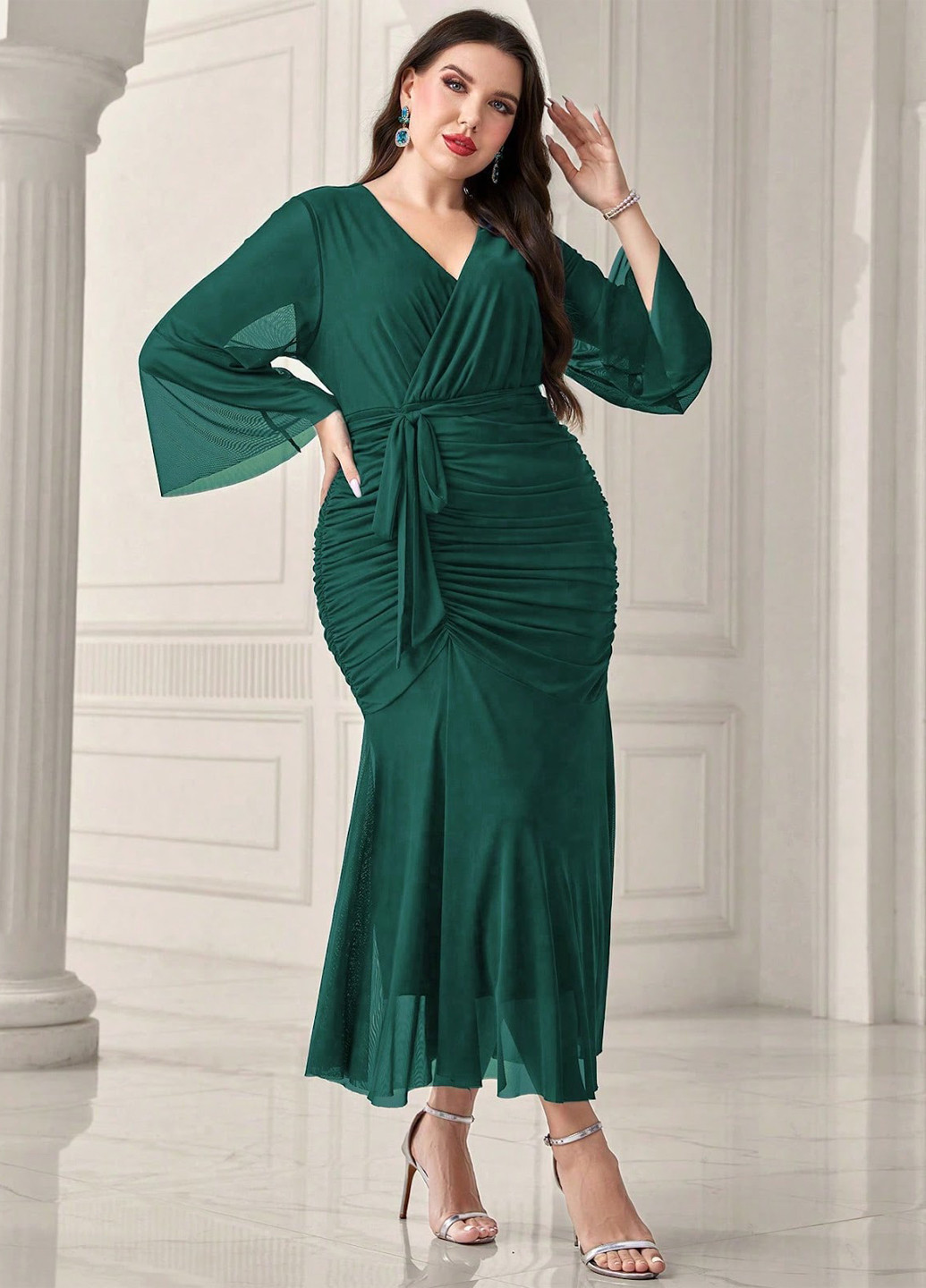 Темно-зеленое вечернее, праздничный платье на запах, годе SHEIN однотонное