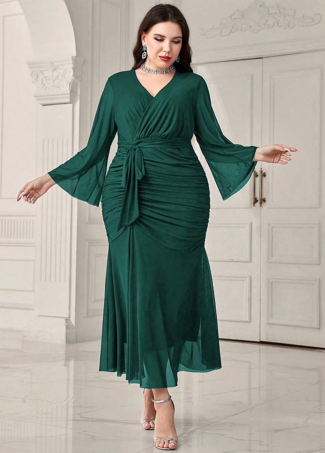 Темно-зеленое вечернее, праздничный платье на запах, годе SHEIN однотонное