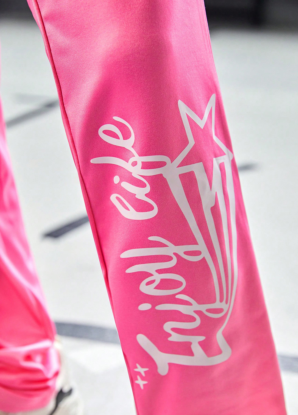 Розовый демисезонный костюм (лонгслив, брюки) брючный SHEIN