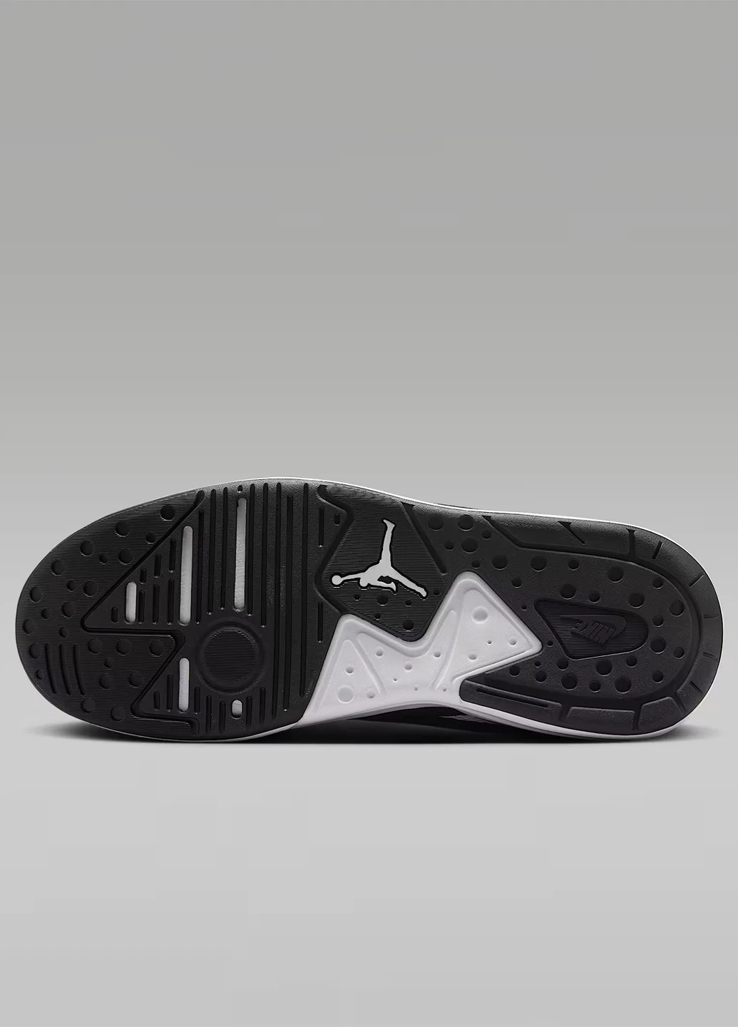 Чорно-білі кросівки cmft era демісезон Jordan Jordan CMFT ERA