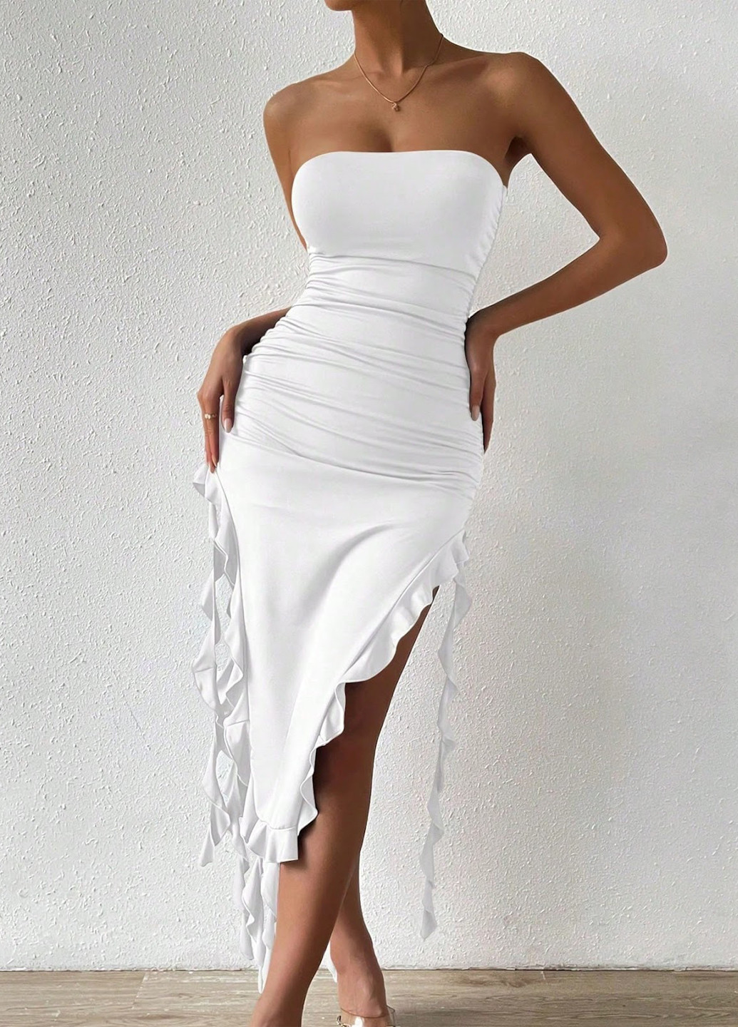 Белое вечернее, коктейльное, праздничный платье с открытыми плечами SHEIN однотонное
