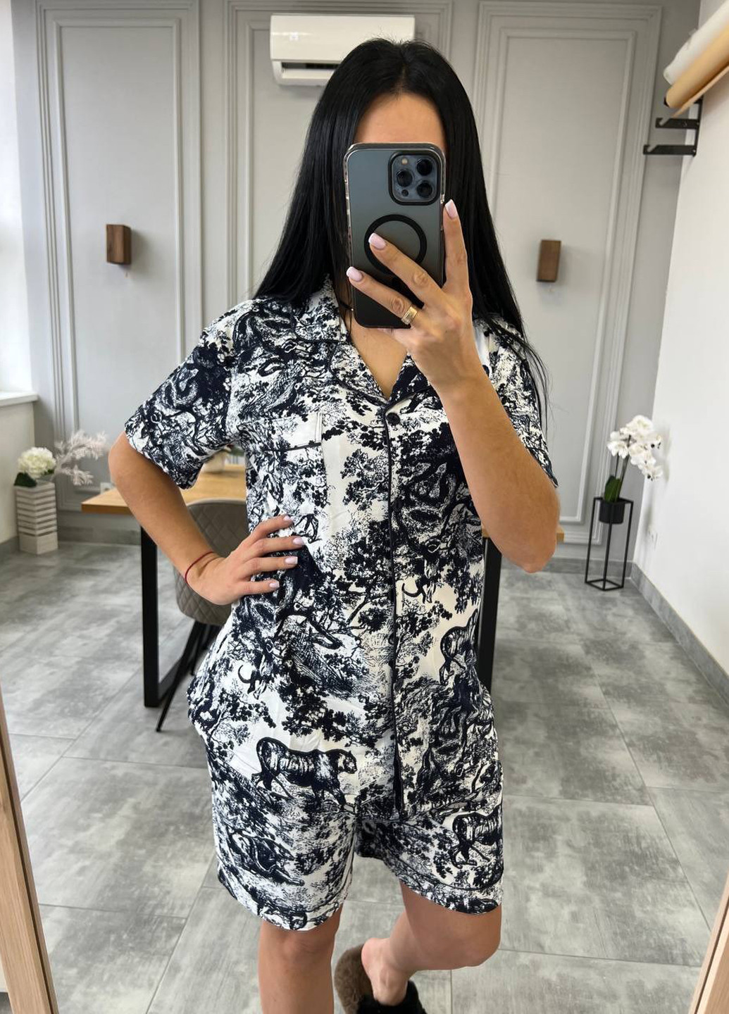 Чорна всесезон піжама (сорочка, шорти, штани) сорочка + шорти + брюки Fashion