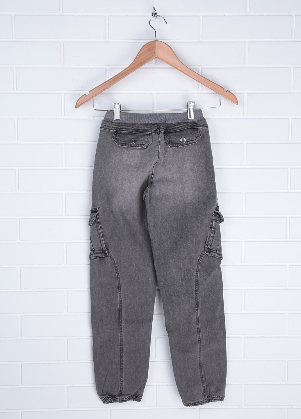 Серебристые джинсовые демисезонные брюки со средней талией Canada House