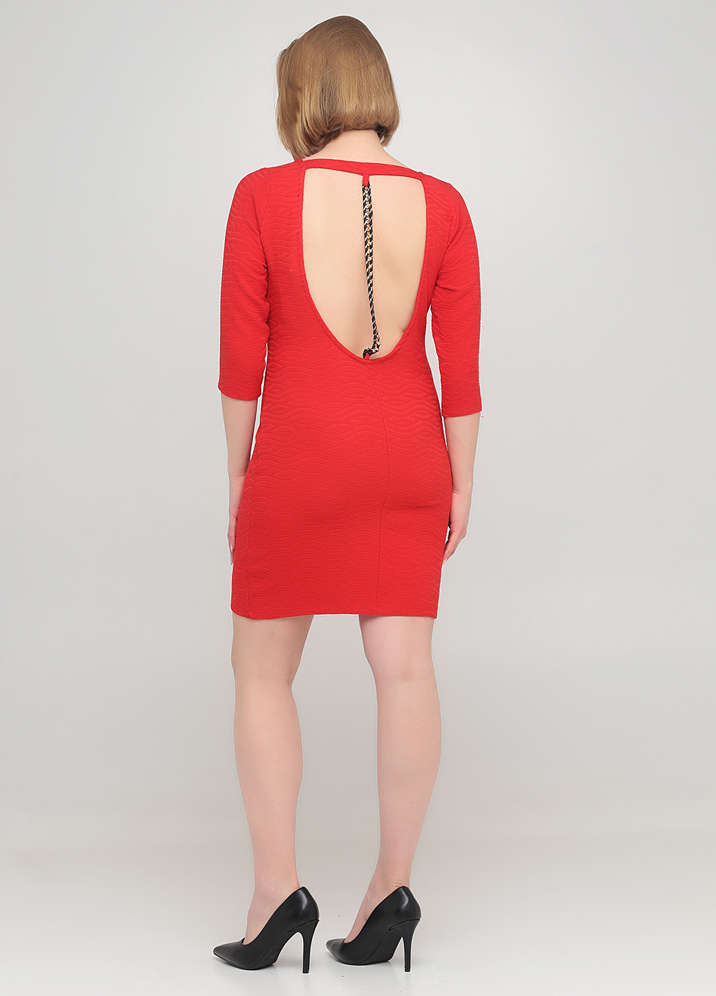 Червона кежуал сукня з відкритою спиною, футляр Bebe Plus однотонна