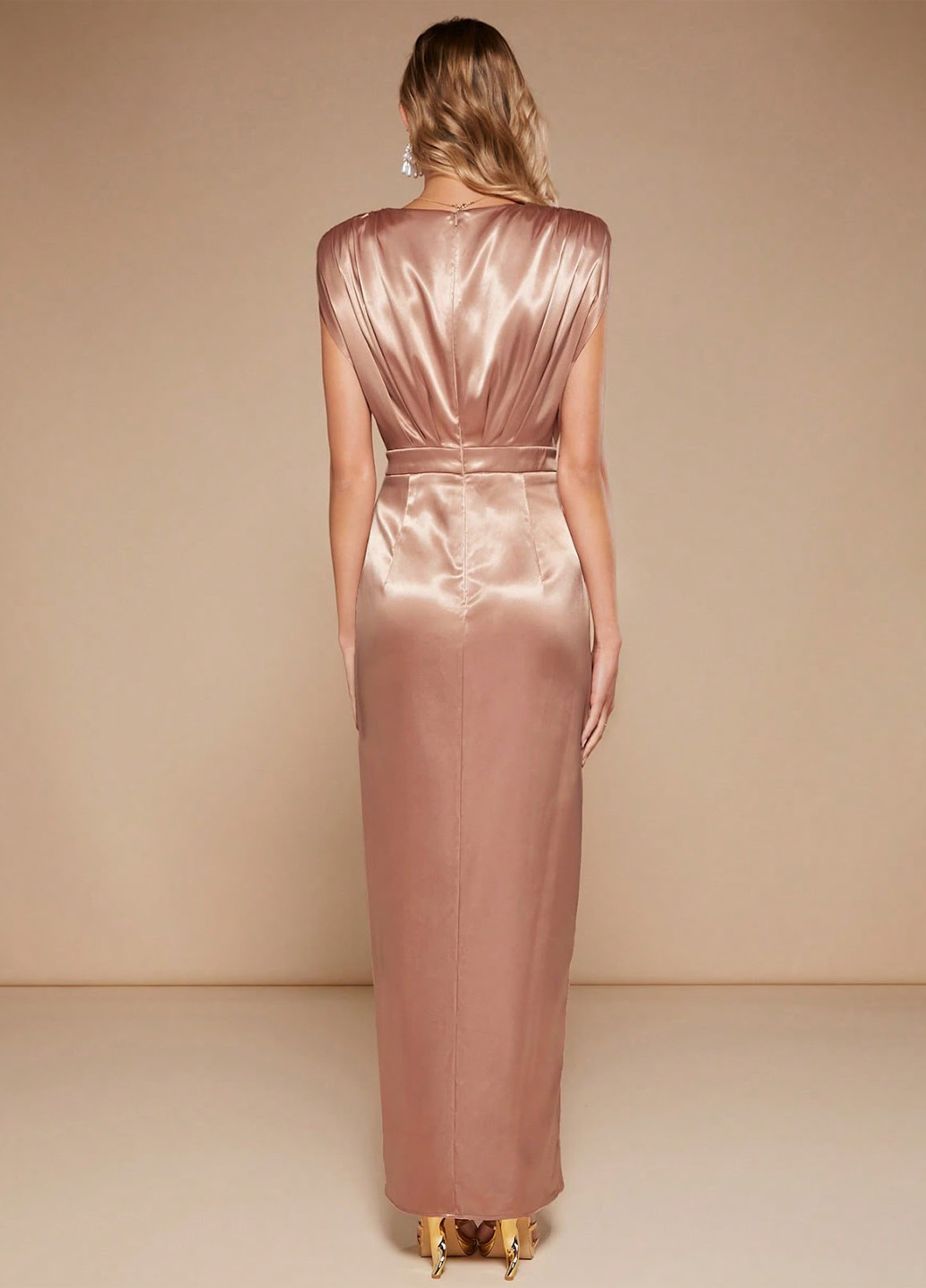 Персикова вечірня сукня футляр SHEIN однотонна