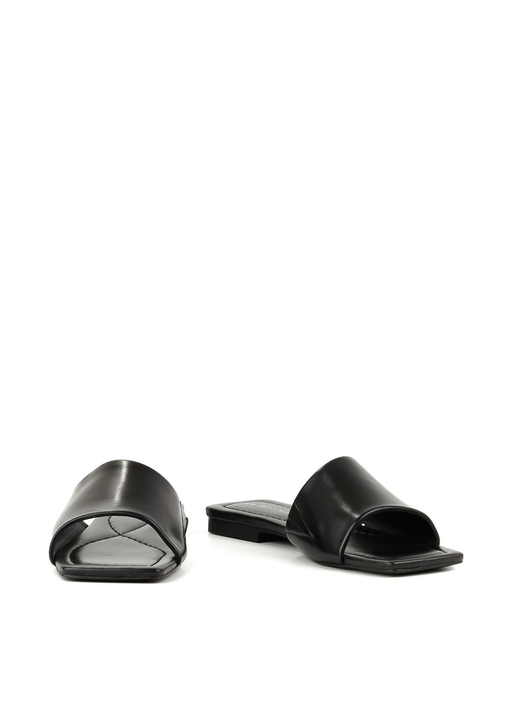 Черные шлепанцы Le'BERDES