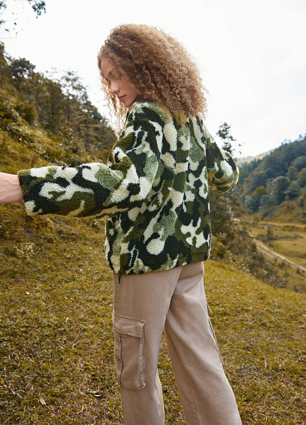 Комбинированная демисезонная куртка SHEIN