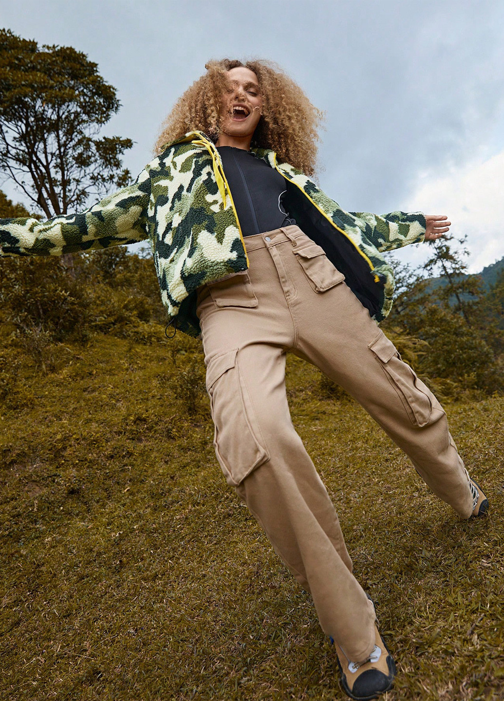 Комбинированная демисезонная куртка SHEIN