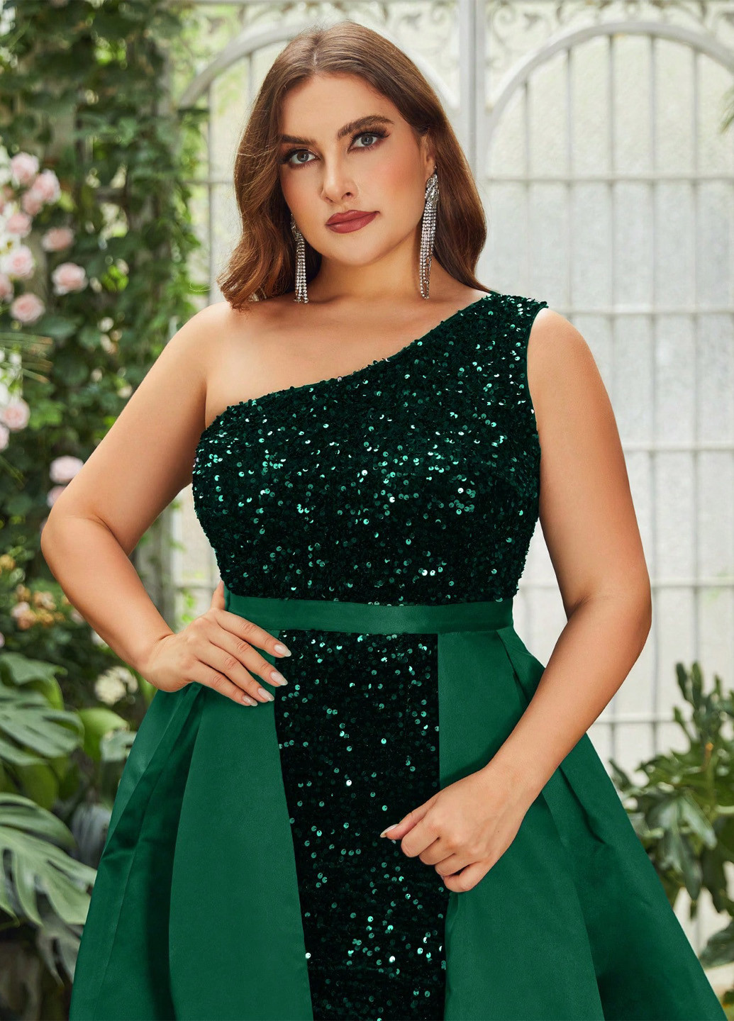 Темно-зеленое вечернее платье годе, со шлейфом, на одно плечо SHEIN однотонное