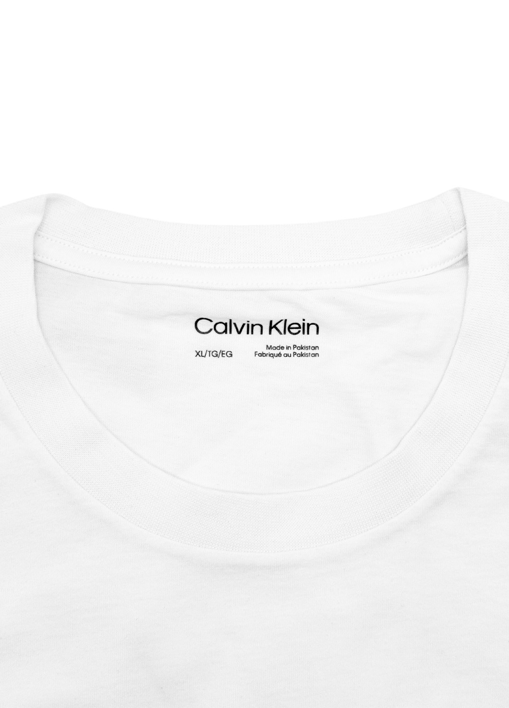 Белая футболка Calvin Klein