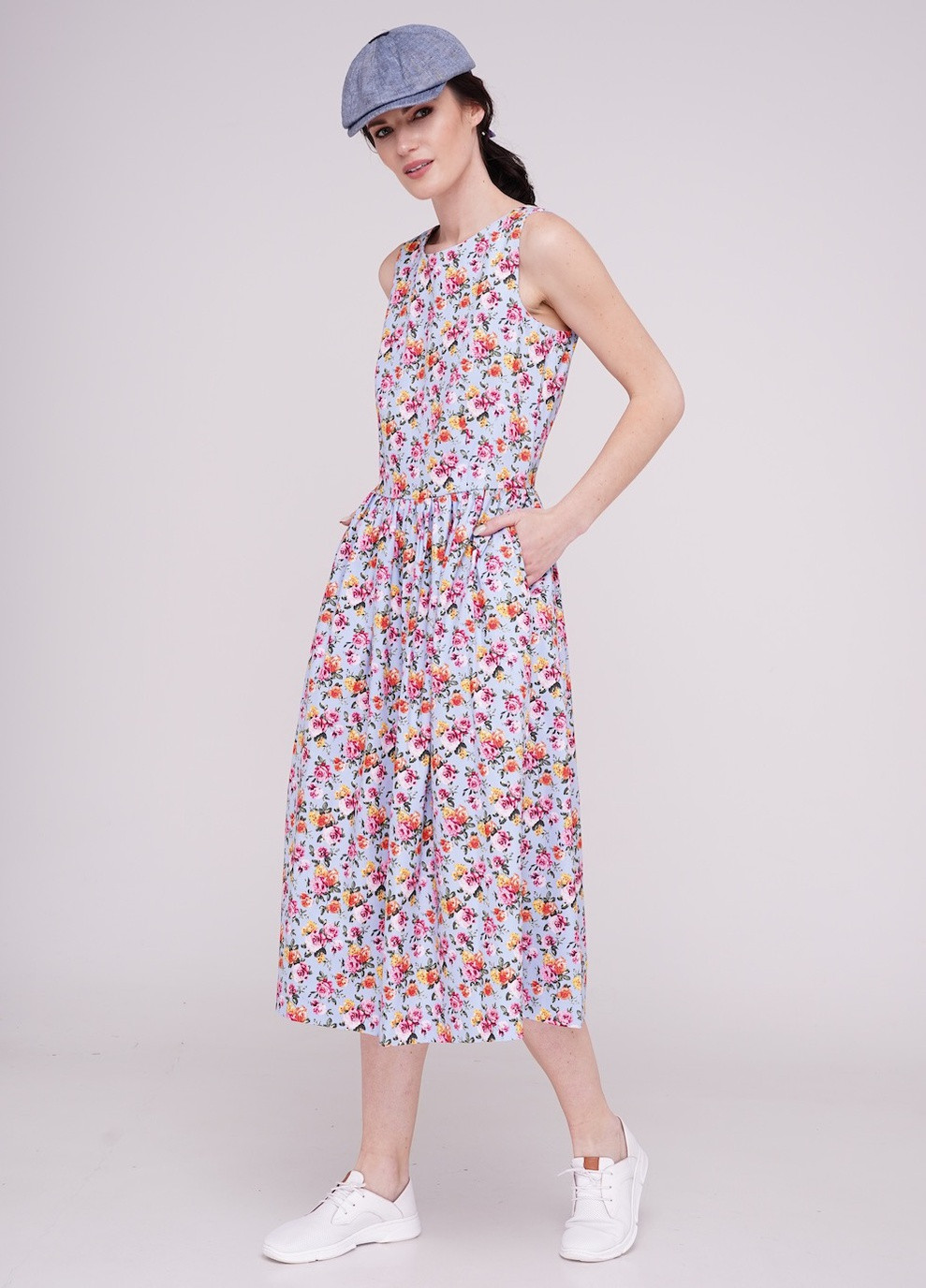 Комбинированное кэжуал платье марта-м розочки 1 на голубом Jet с цветочным принтом