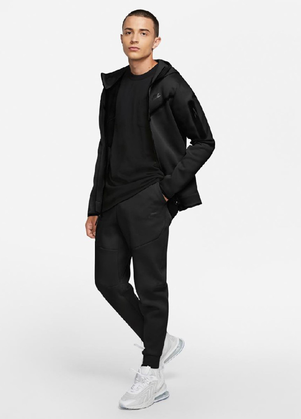 Черные спортивные зимние джоггеры брюки Nike