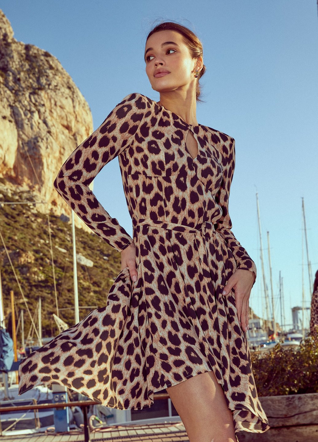 Коричневое кэжуал леопардовое платье Gepur с животным (анималистичным) принтом