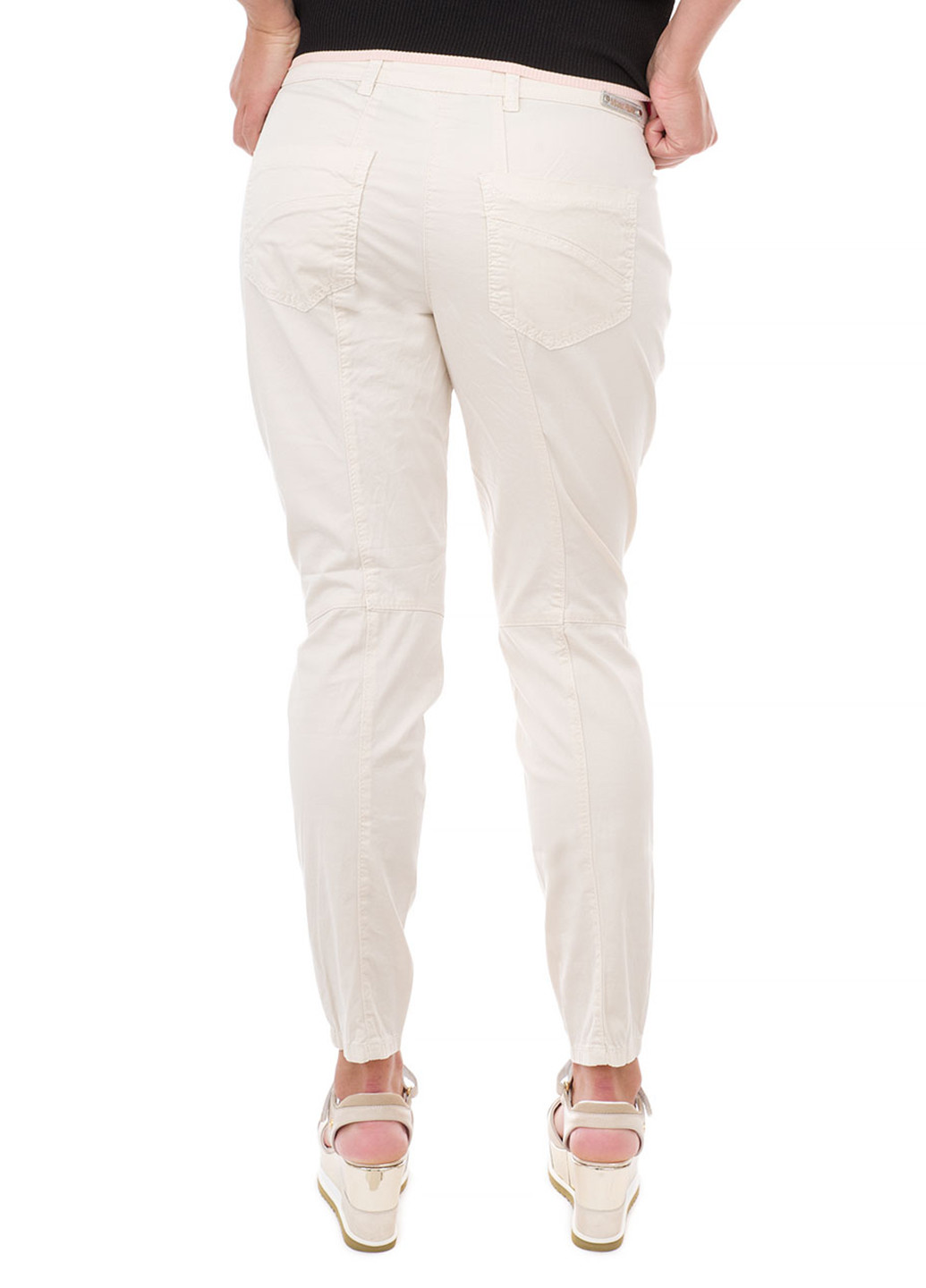 Молочные кэжуал летние зауженные брюки Marc Aurel