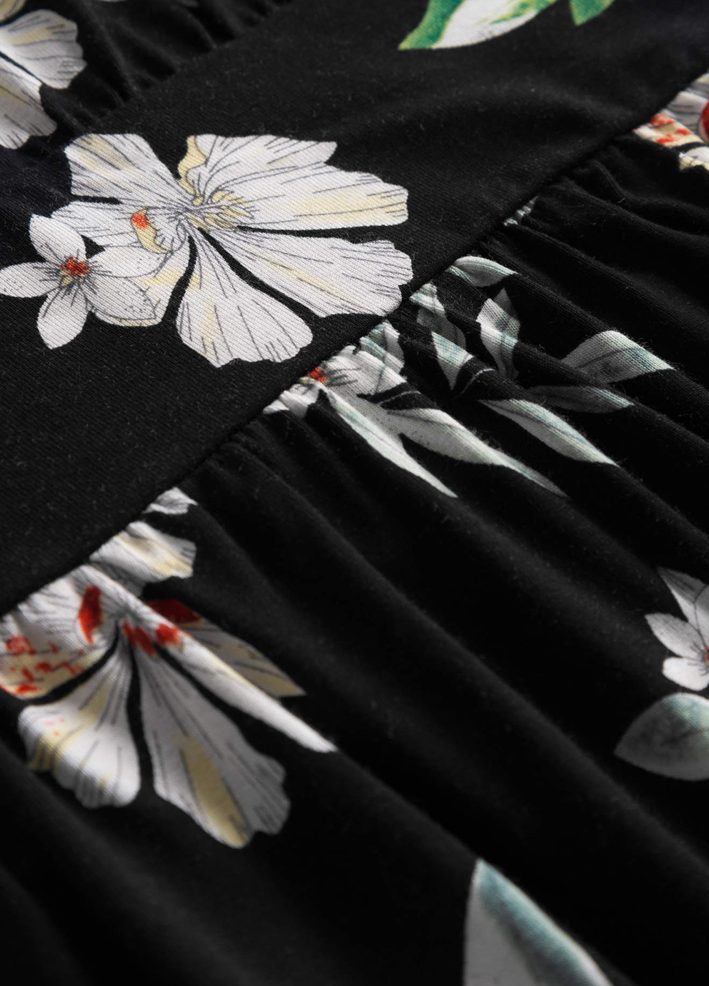 Черное кэжуал платье Orsay с цветочным принтом