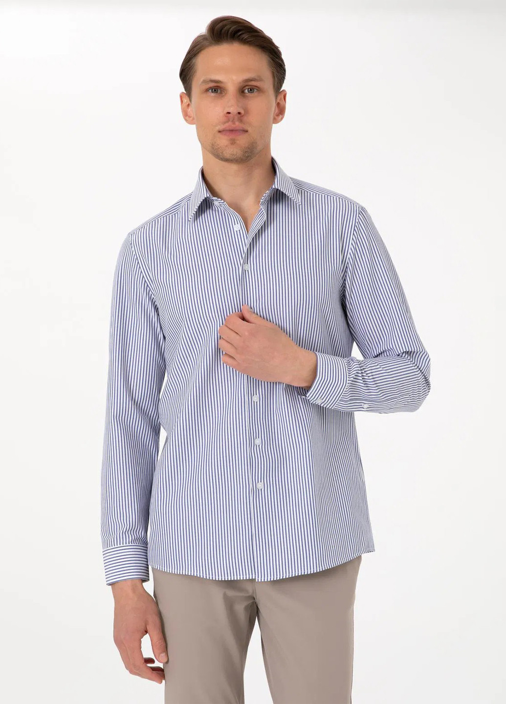 Синяя кэжуал рубашка в полоску Pierre Cardin