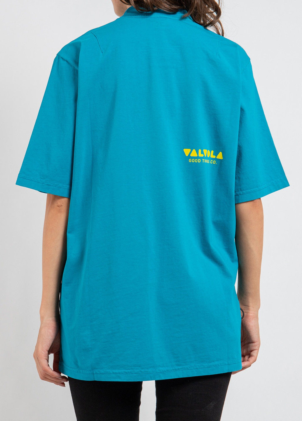 Голубая черная футболка с принтом Valvola
