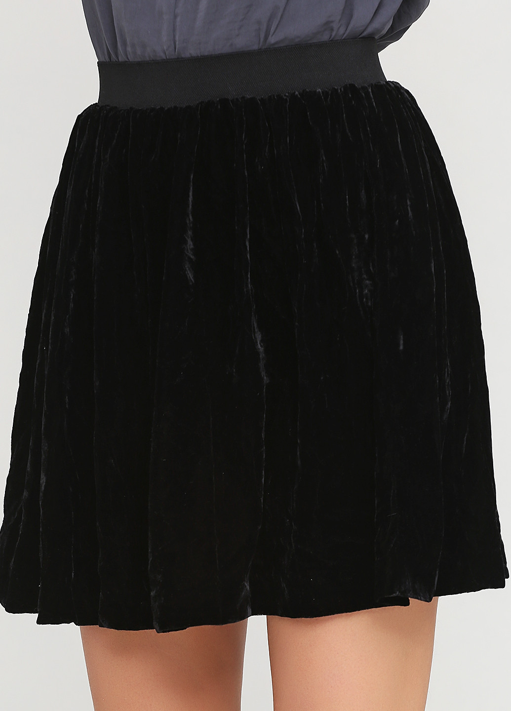 Черная кэжуал однотонная юбка Monki клешированная