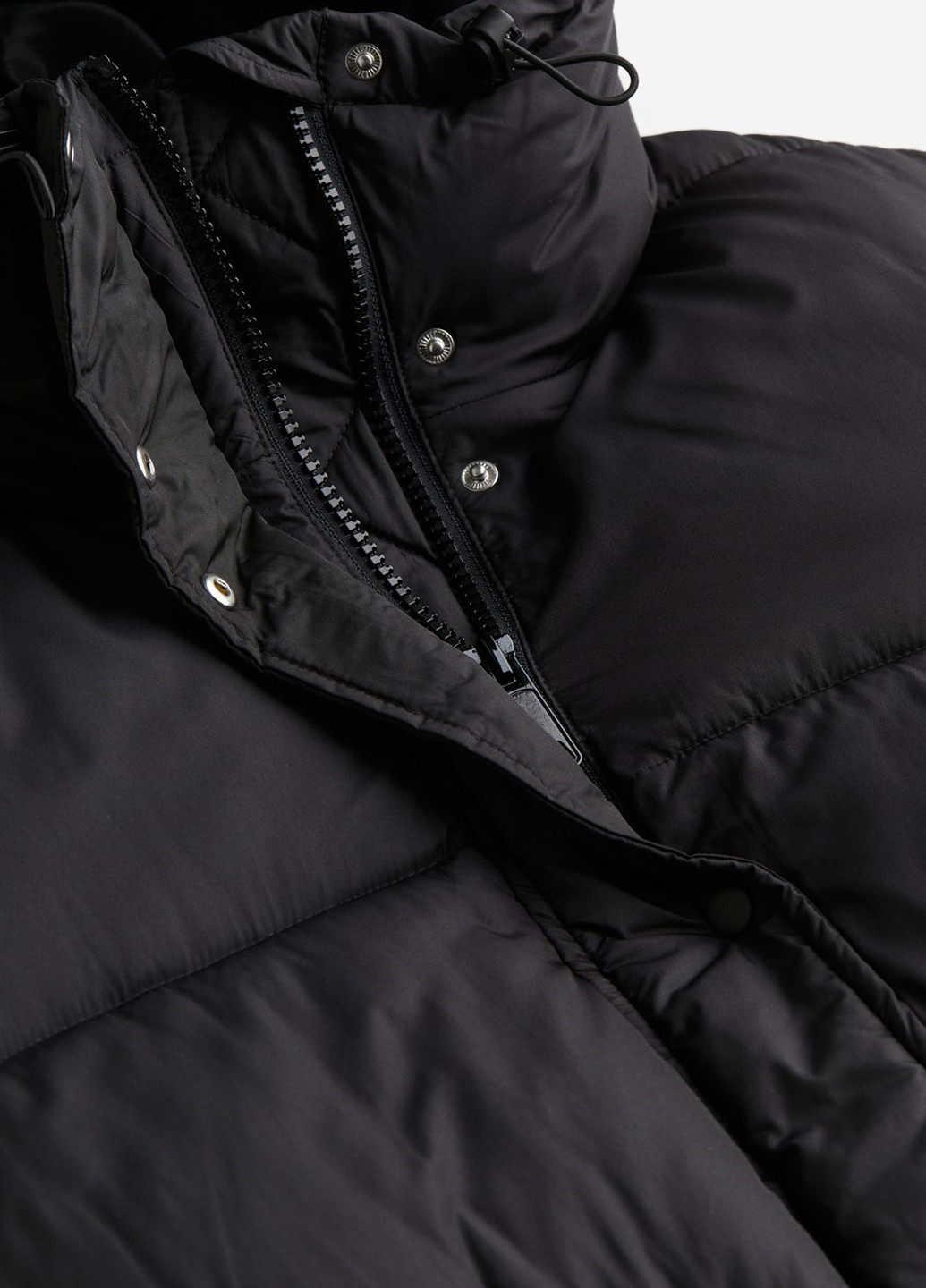 Чорна зимня куртка H&M