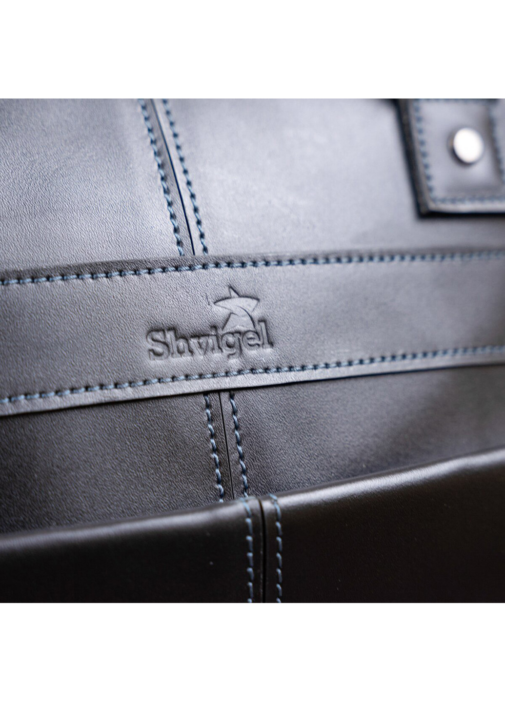 Чоловіча шкіряна сумка для ноутбука 37х25,5х7,5 см Shvigel (252134170)