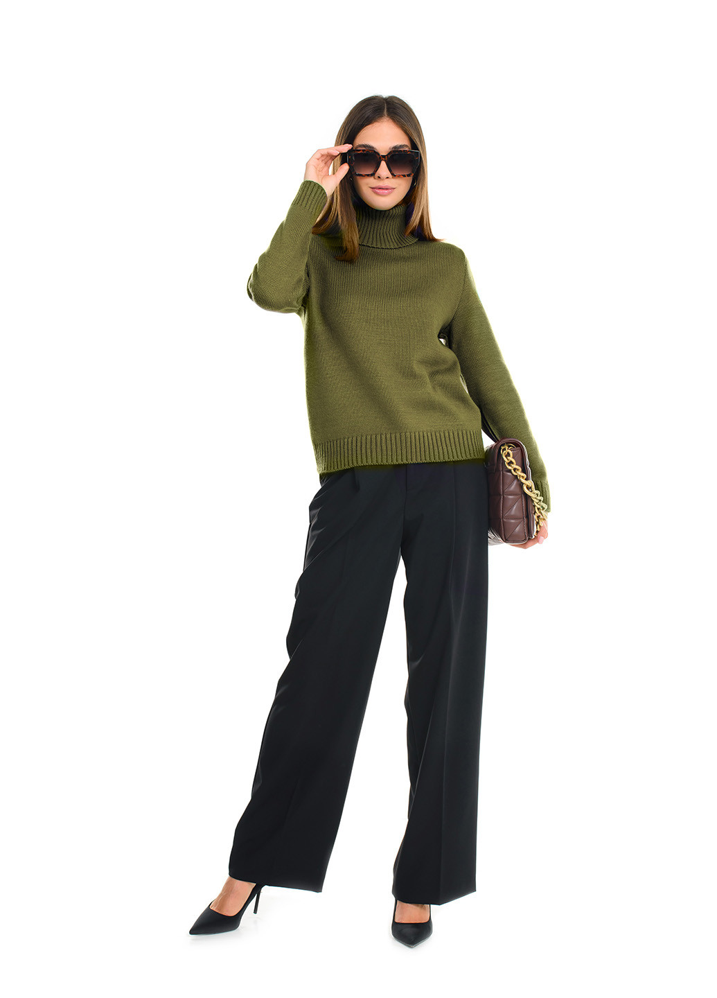 Оливковый (хаки) зимний классический женский свитер SVTR