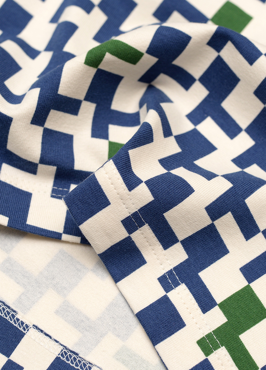 Синяя футболка ArDoMi