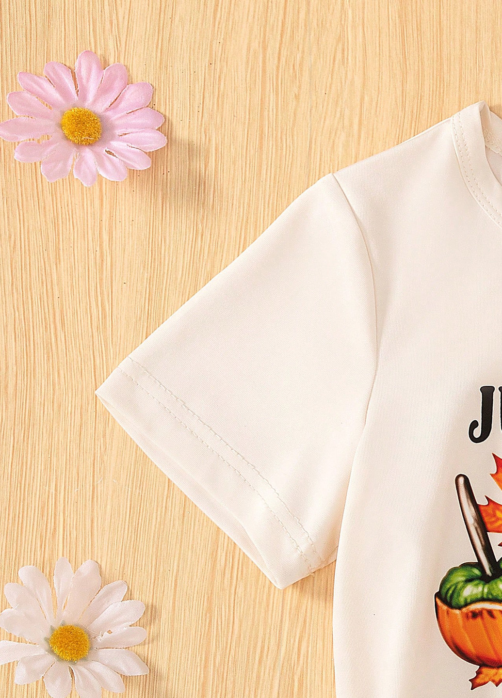 Кремовая летняя футболка SHEIN