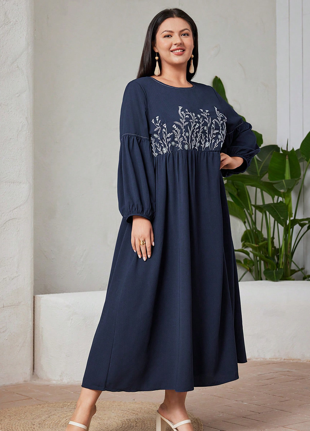 Темно-синя кежуал сукня кльош, а-силует SHEIN з квітковим принтом