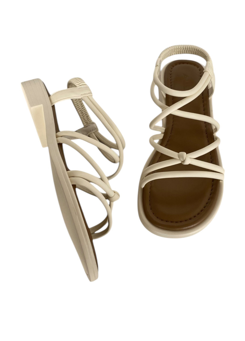 Молочные босоножки ALLSY на резинке