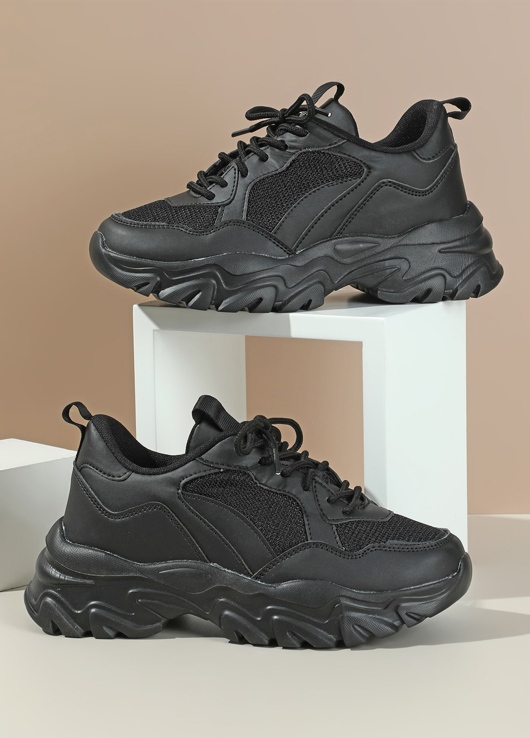 Кроссовки SHEIN чёрные демисезоны (365957385)