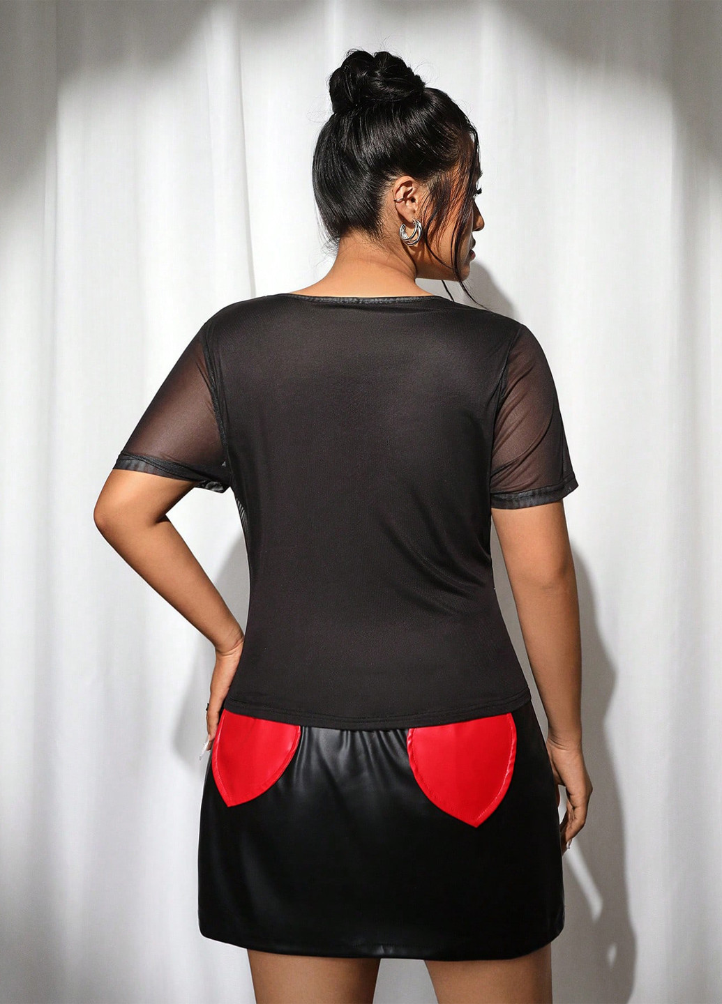 Футболка SHEIN - (365629028)