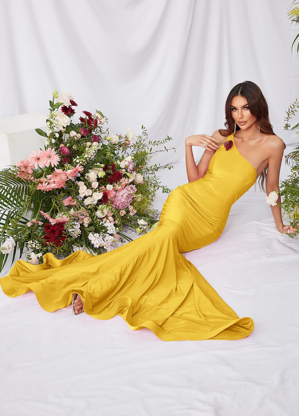 Жовтий вечірня, святковий сукня годе, на одне плече SHEIN однотонна