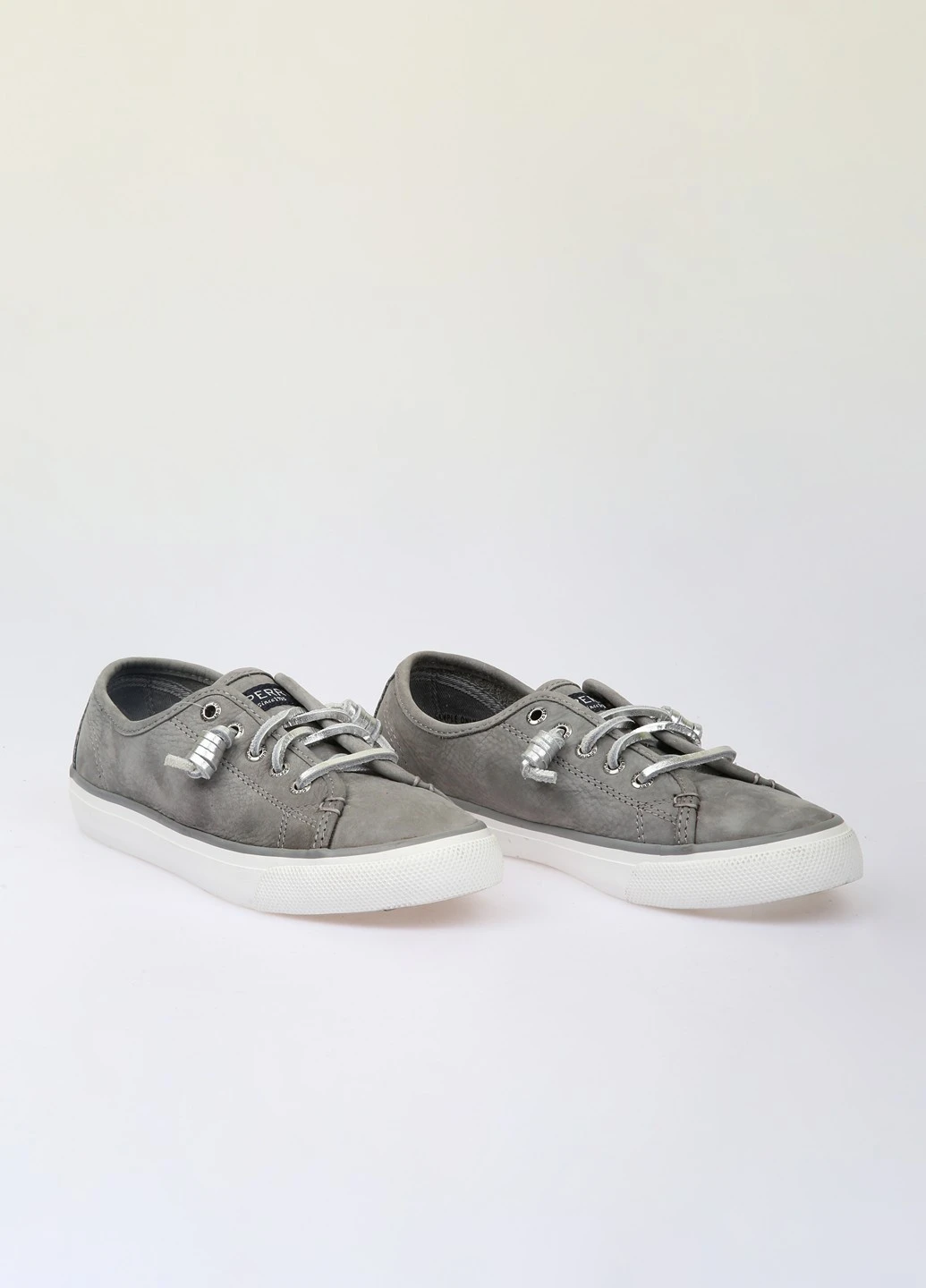Серые кеды Sperry