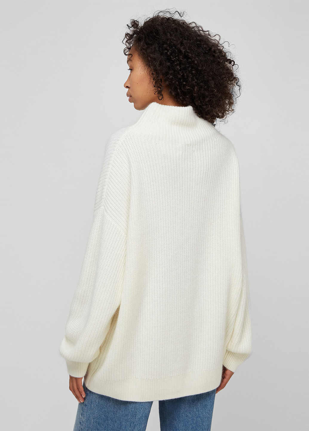 Білий зимовий светр PRPY