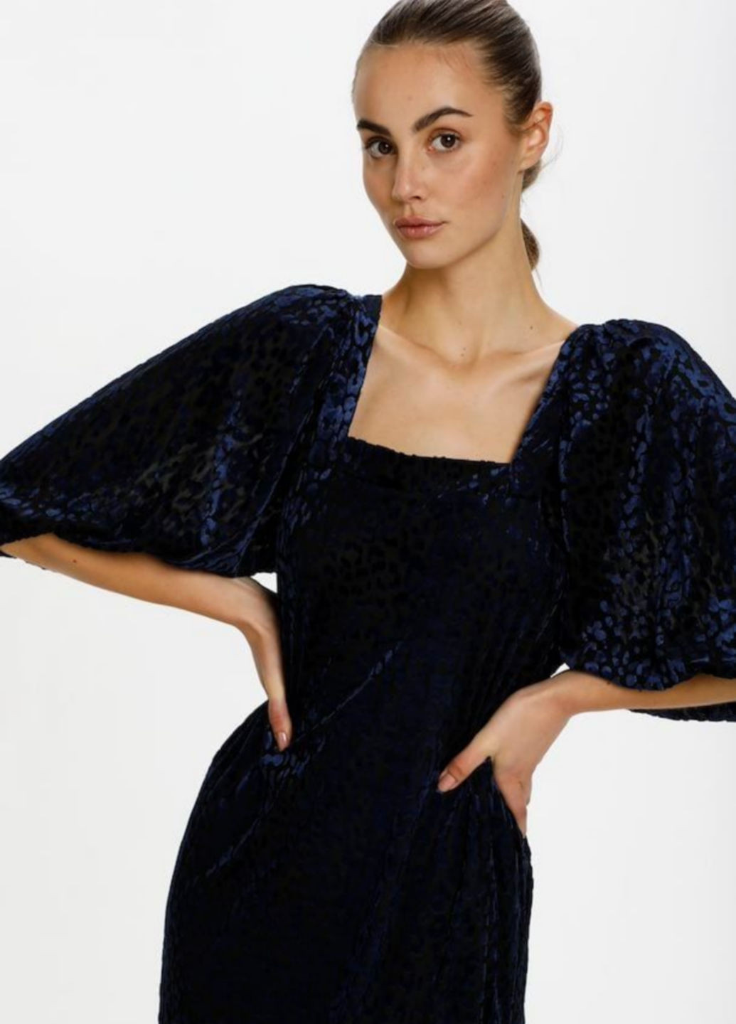 Темно-синя кежуал сукня Soaked in Luxury леопардовий
