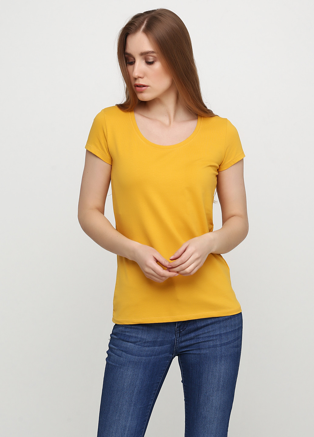 Жовта літня футболка Colours