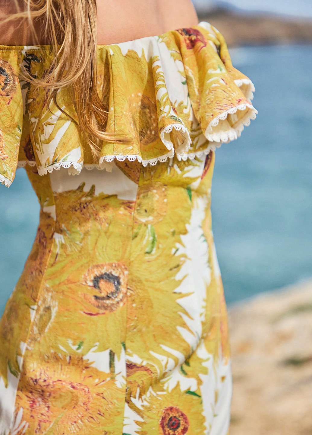 Білий кежуал сукня з відкритими плечима SHEIN з квітковим принтом