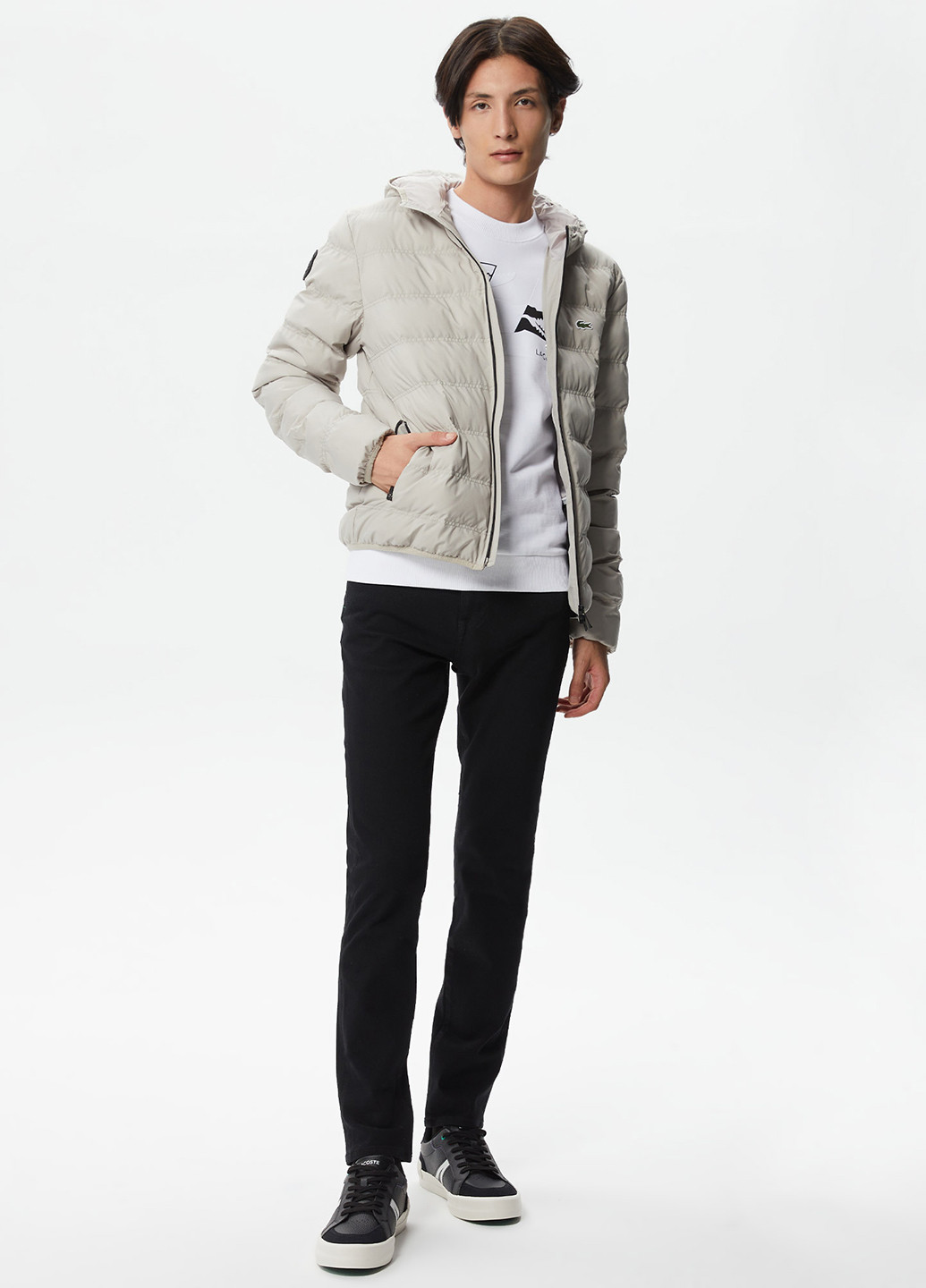 Светло-серая демисезонная куртка Lacoste
