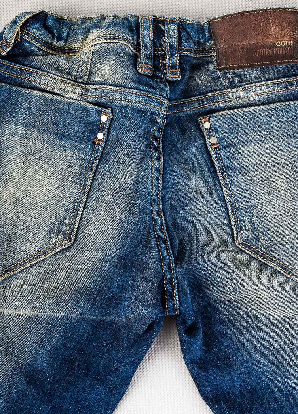 Голубые демисезонные прямые джинсы Antony Morato