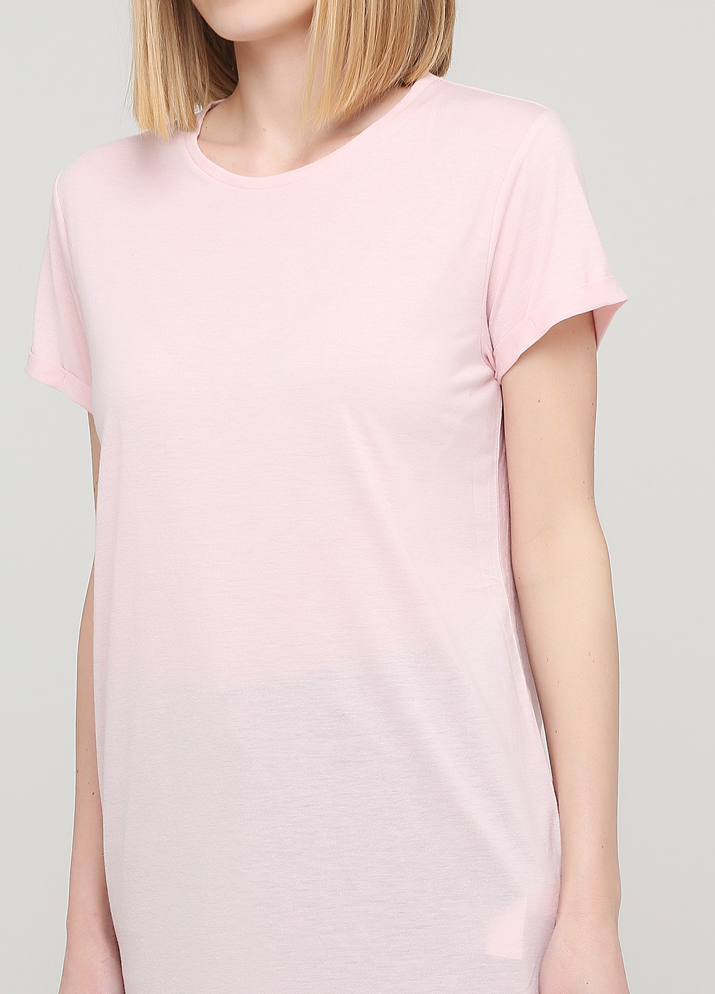Светло-розовая летняя футболка Lefties