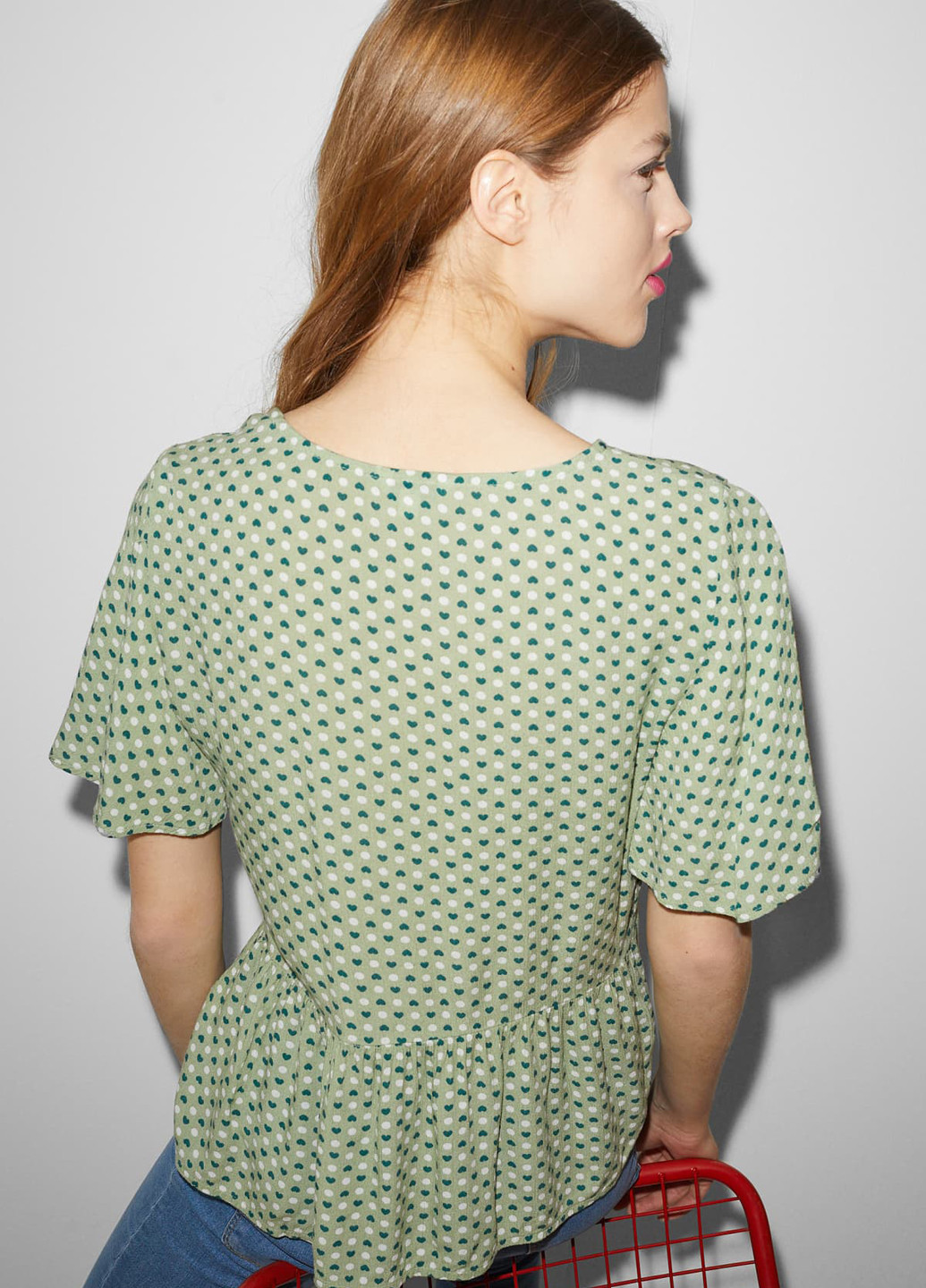 Зелена літня блуза з баскою C&A
