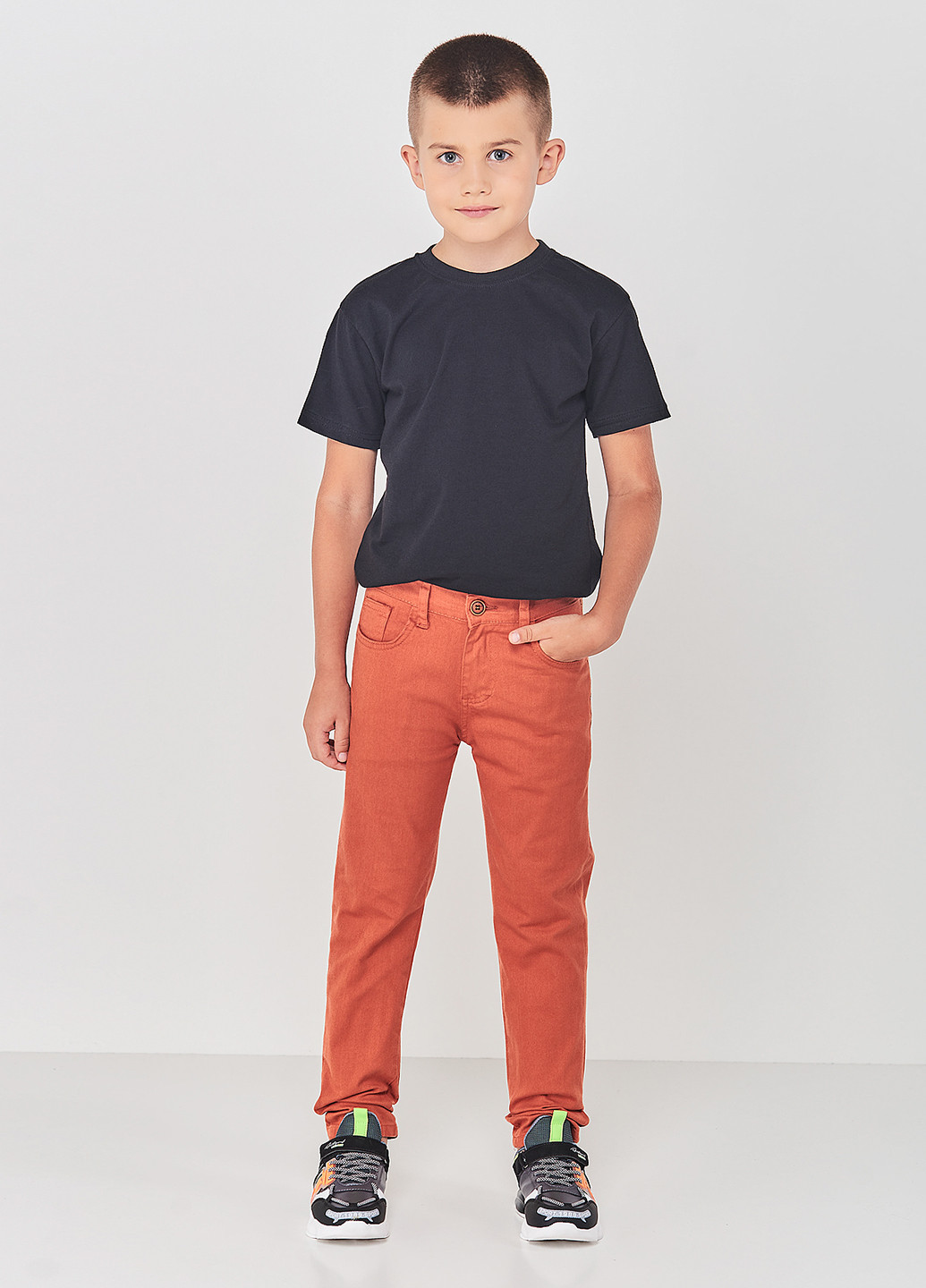 Оранжевые кэжуал демисезонные брюки зауженные Redpolo