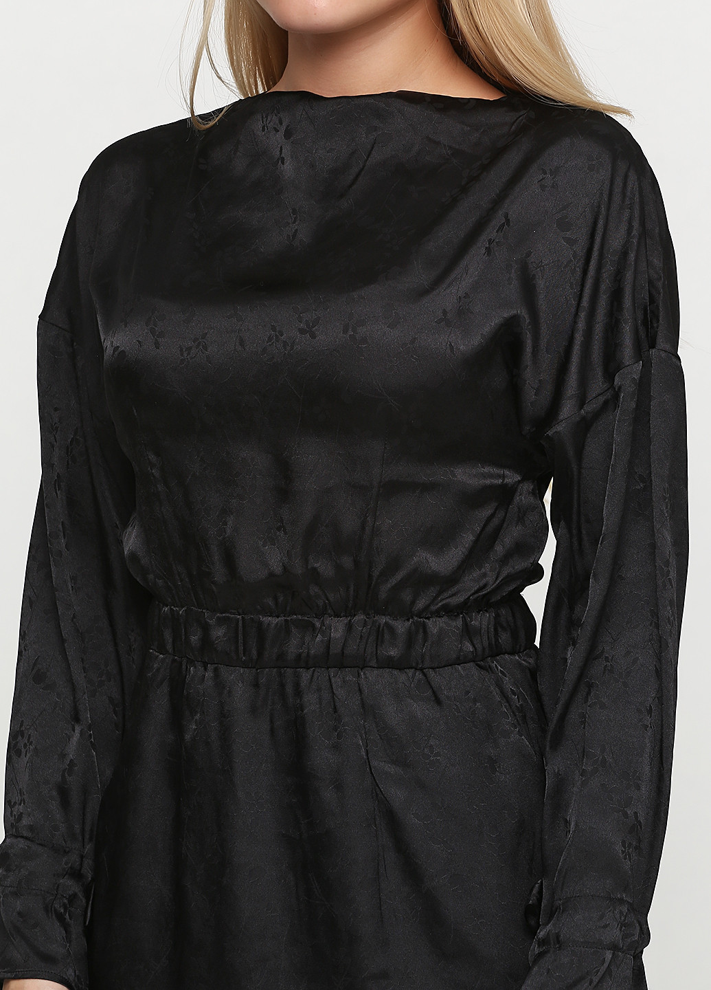 Черное коктейльное платье H&M с рисунком
