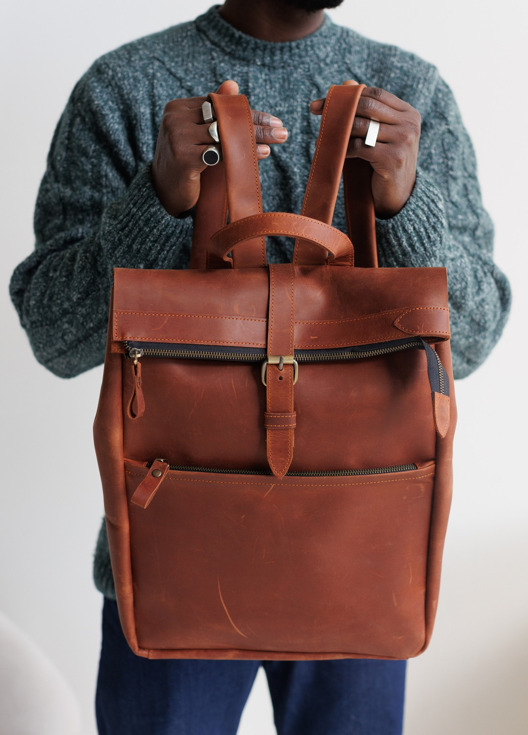 Чоловічий рюкзак ручної роботи з натуральної вінтажної шкіри коньячного кольору Boorbon (253351908)