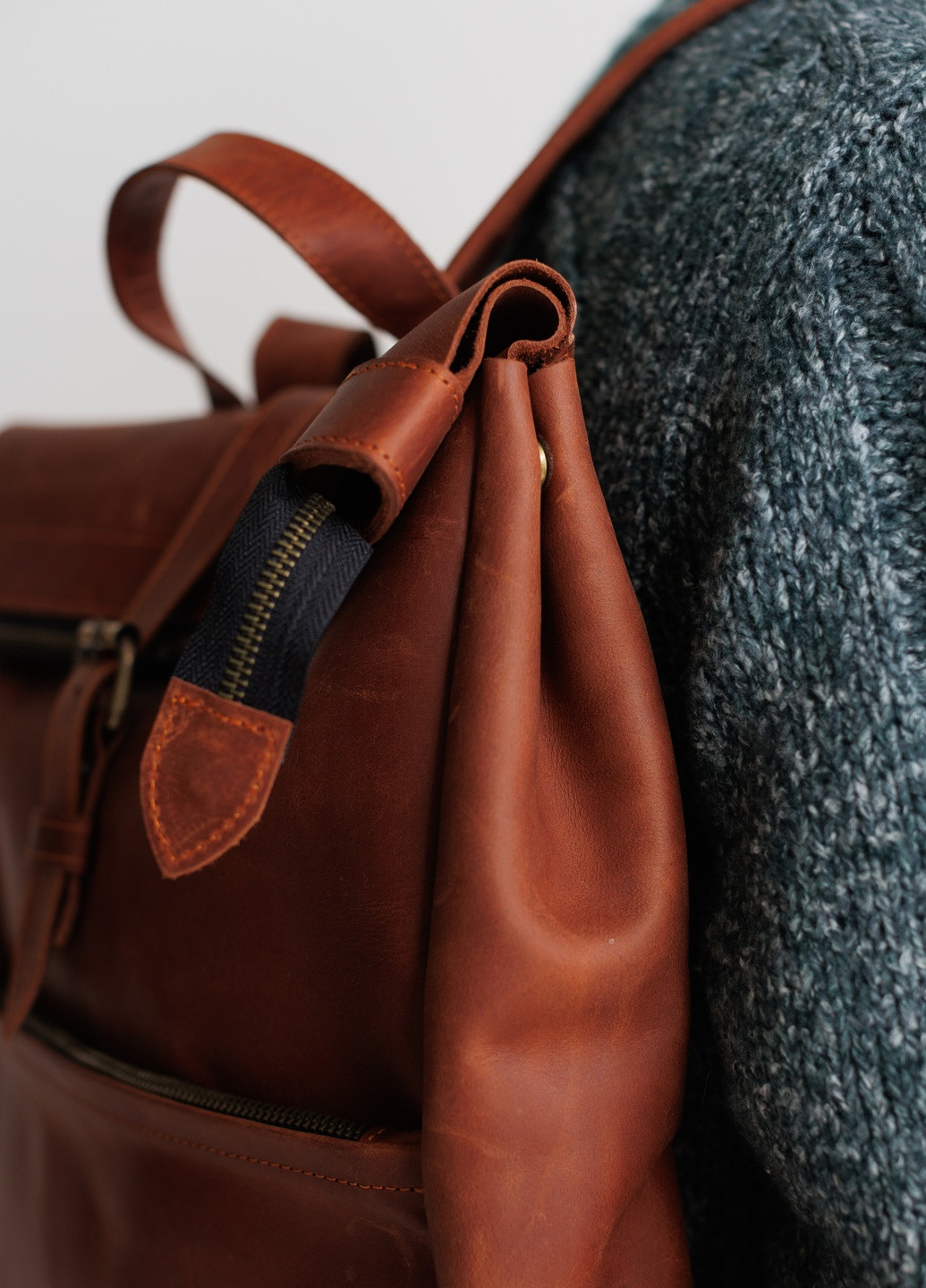 Мужской рюкзак ручной работы из натуральной винтажной кожи коньячного цвета Boorbon (253351908)
