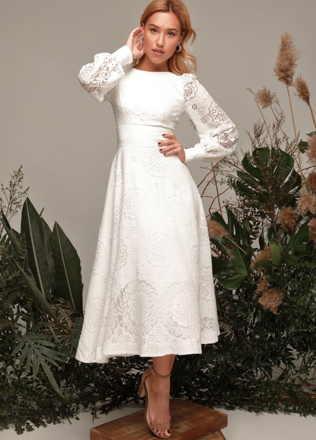 Білий кежуал плаття, сукня кльош Gepur однотонна