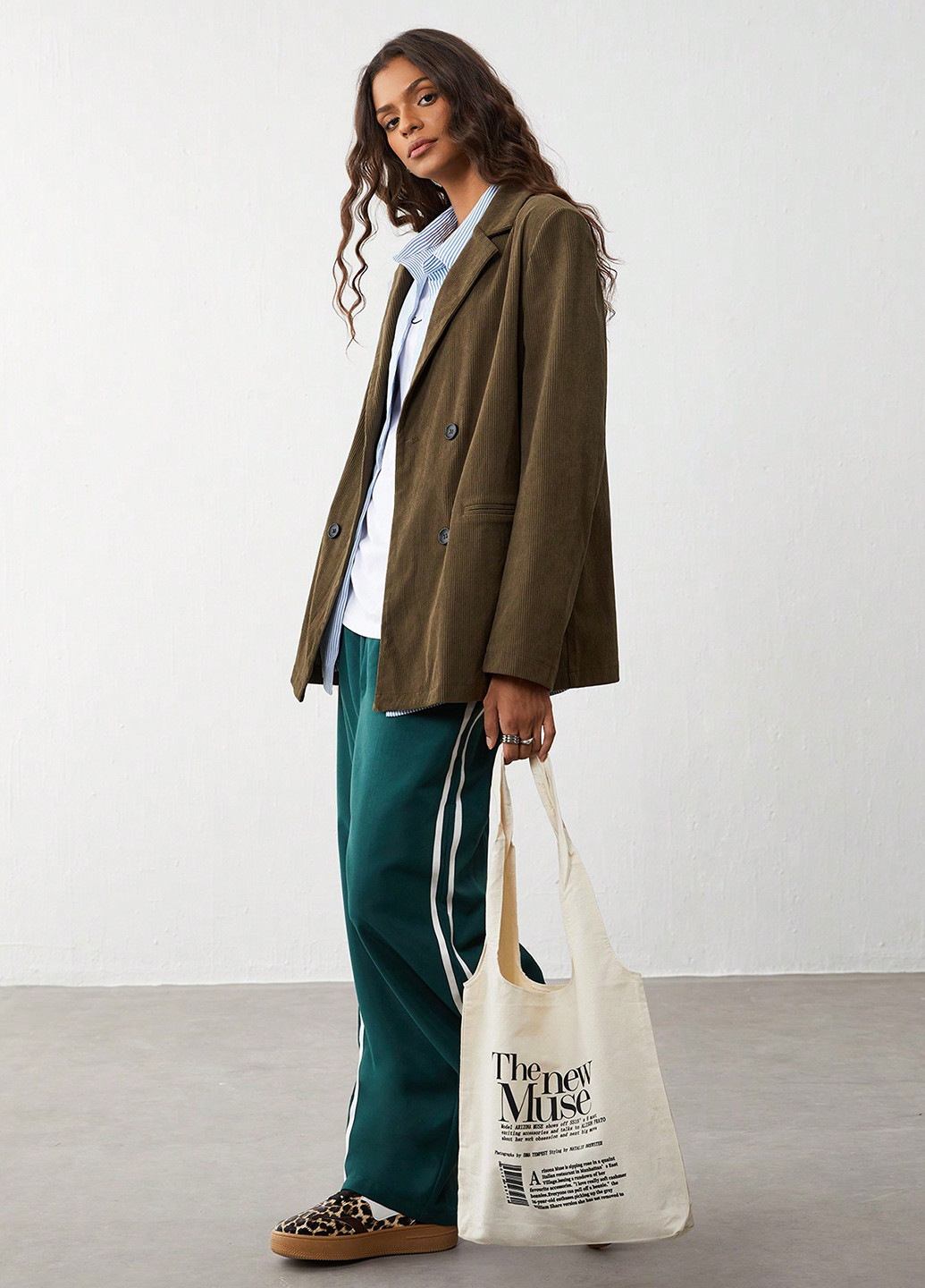 Хаки женский жакет SHEIN однотонный - демисезонный